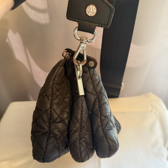 MZ WALLACE Pippa Black Quilted Zip Crossbody Bag Purse 3 Adjustable Straps - Picture 16 of 16